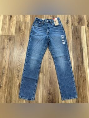 New Levi’s 501 Original Straight Fit Medium Wash Denim Jeans, 25x30
